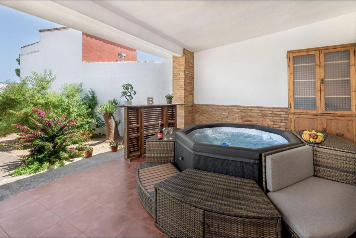 La Bombonera Guest House Catadau Bagian luar foto